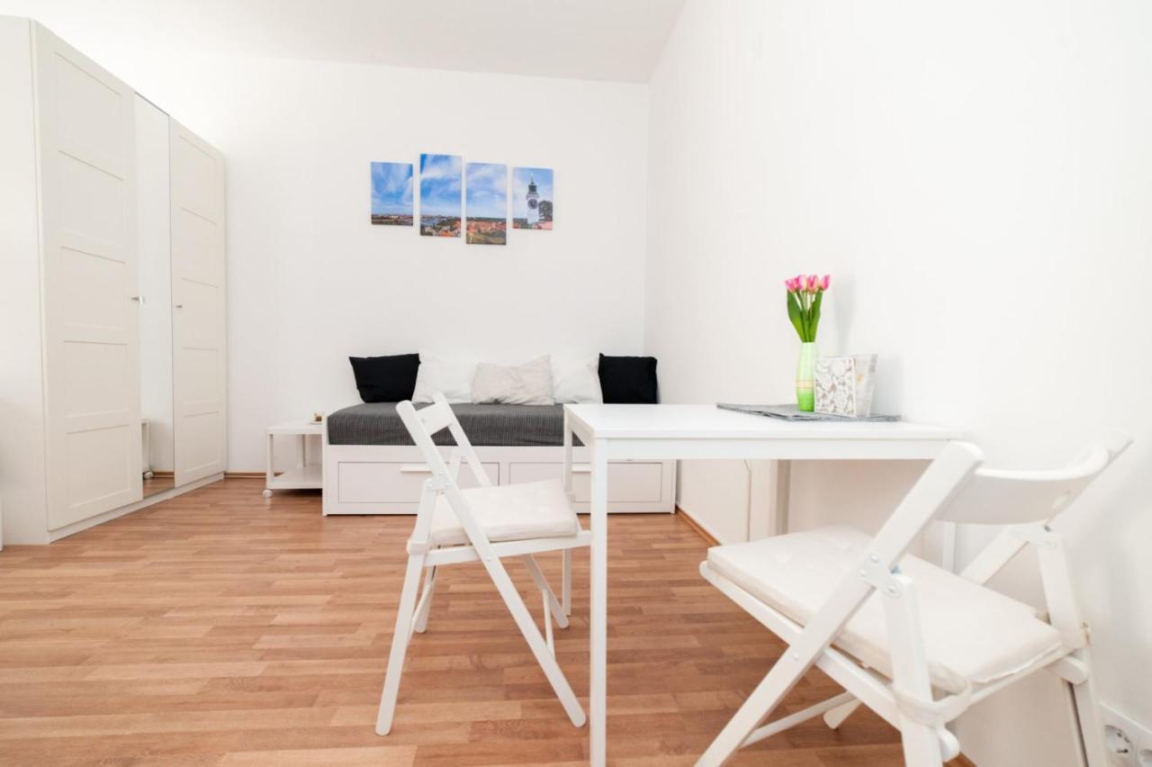 Mia Apartment Újvidék Kültér fotó